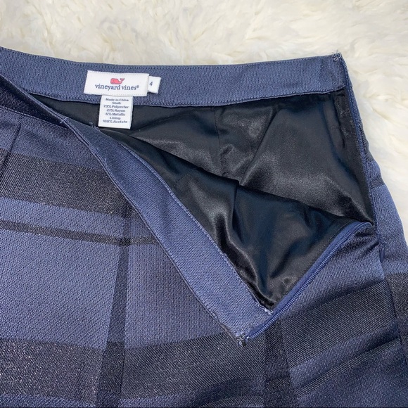 Vineyard Vines Women’s Size 4 Navy Pleated Sparkling Above The Knee Skirt - Picture 2 of 6